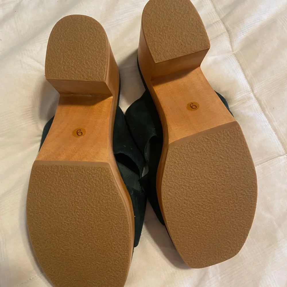 Charlotte Stone Green Suede Platform Shoes - Picture 4 of 14